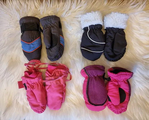 4 paar Baby,- Kinder Handschuhe