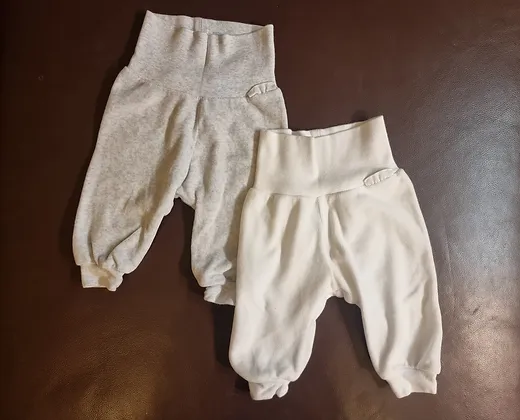 2 Nicki- Hosen von H&M Gr. 62