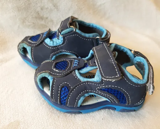Jungen Sandalen Gr. 20