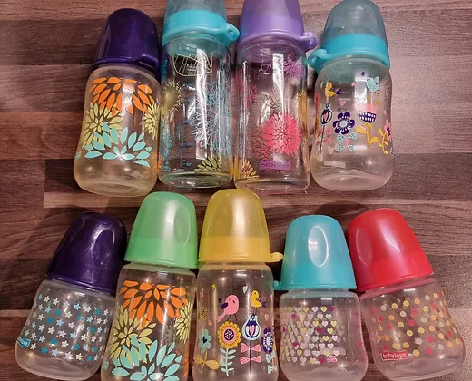 9 Weithals Babyflaschen (aus Glas und PP)
