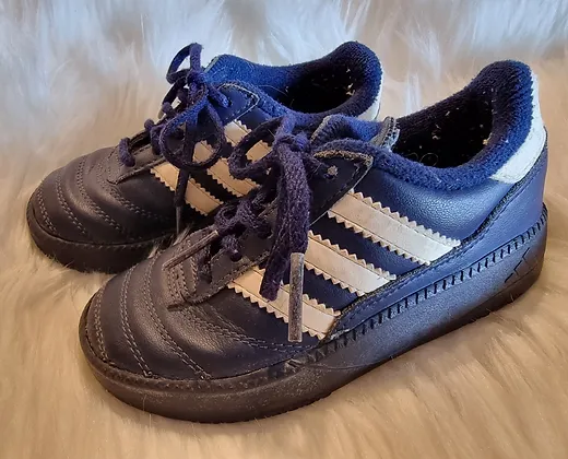 ADIDAS Sportschuhe/ Turnschuhe Gr. 25,5