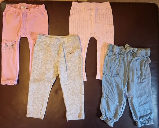 4 Hosen Gr. 80