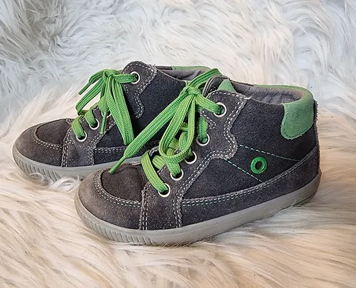 Superfit Schuhe Gr. 25